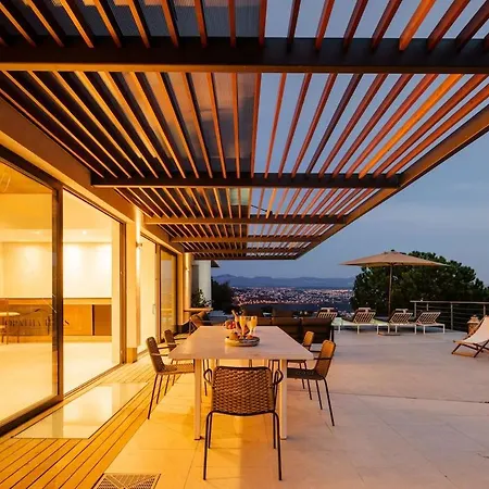 Spectacular View Private Pool بيت للعطل *