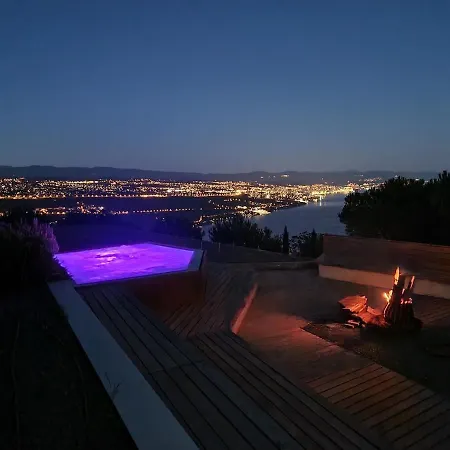 بيت للعطل Spectacular View Private Pool ماتولي