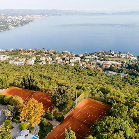 Spectacular View Private Pool Feriehus Matulji